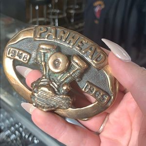 Men’s belt buckle
